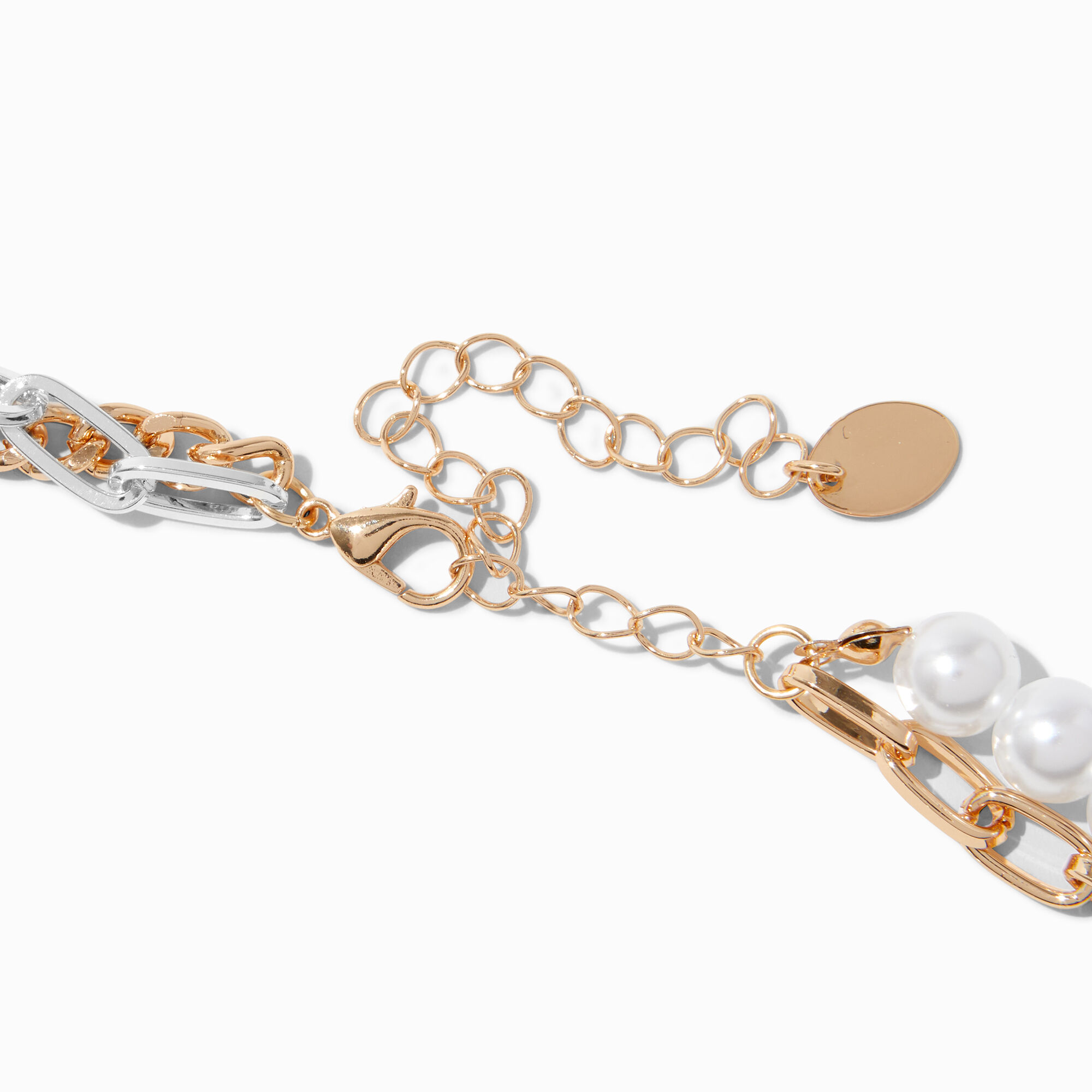 Icing pearl necklace on sale