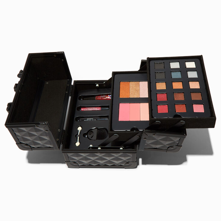 Black Stud Makeup Set,