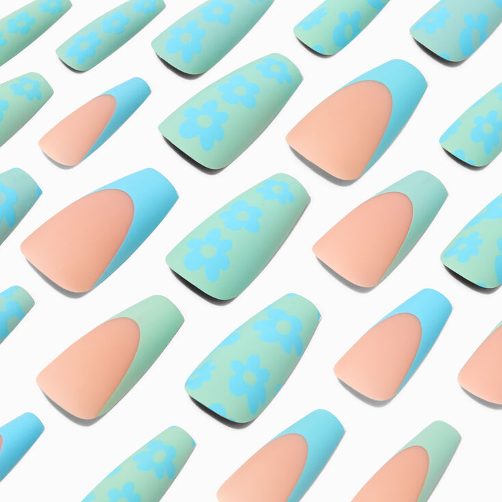 Mint Retro Daisy Squareletto Vegan Faux Nail Set - 24 Pack,