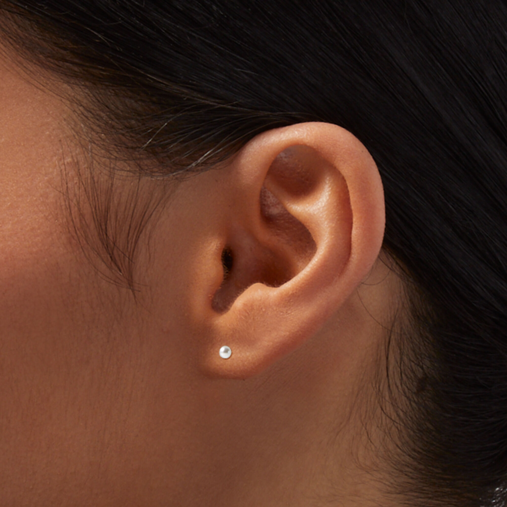 3mm pearl store earrings
