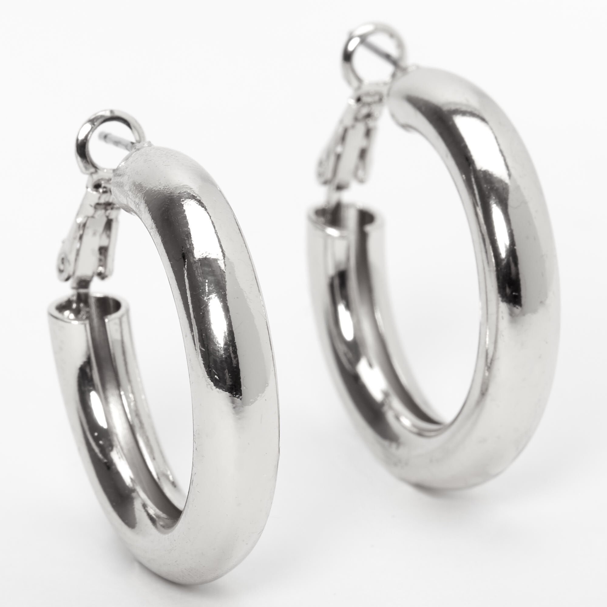 30mm silver hoop earrings top