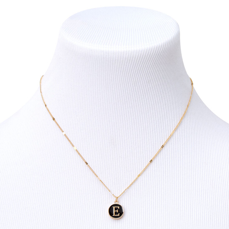 Black Round Initial Pendant Necklace - E,