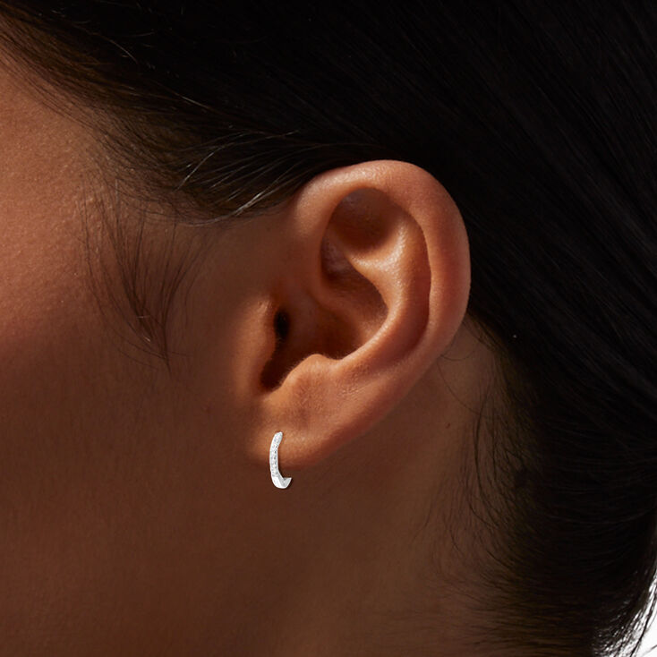 Sterling Silver One 8MM Cubic Zirconia Pav&eacute; Hoop Earring,