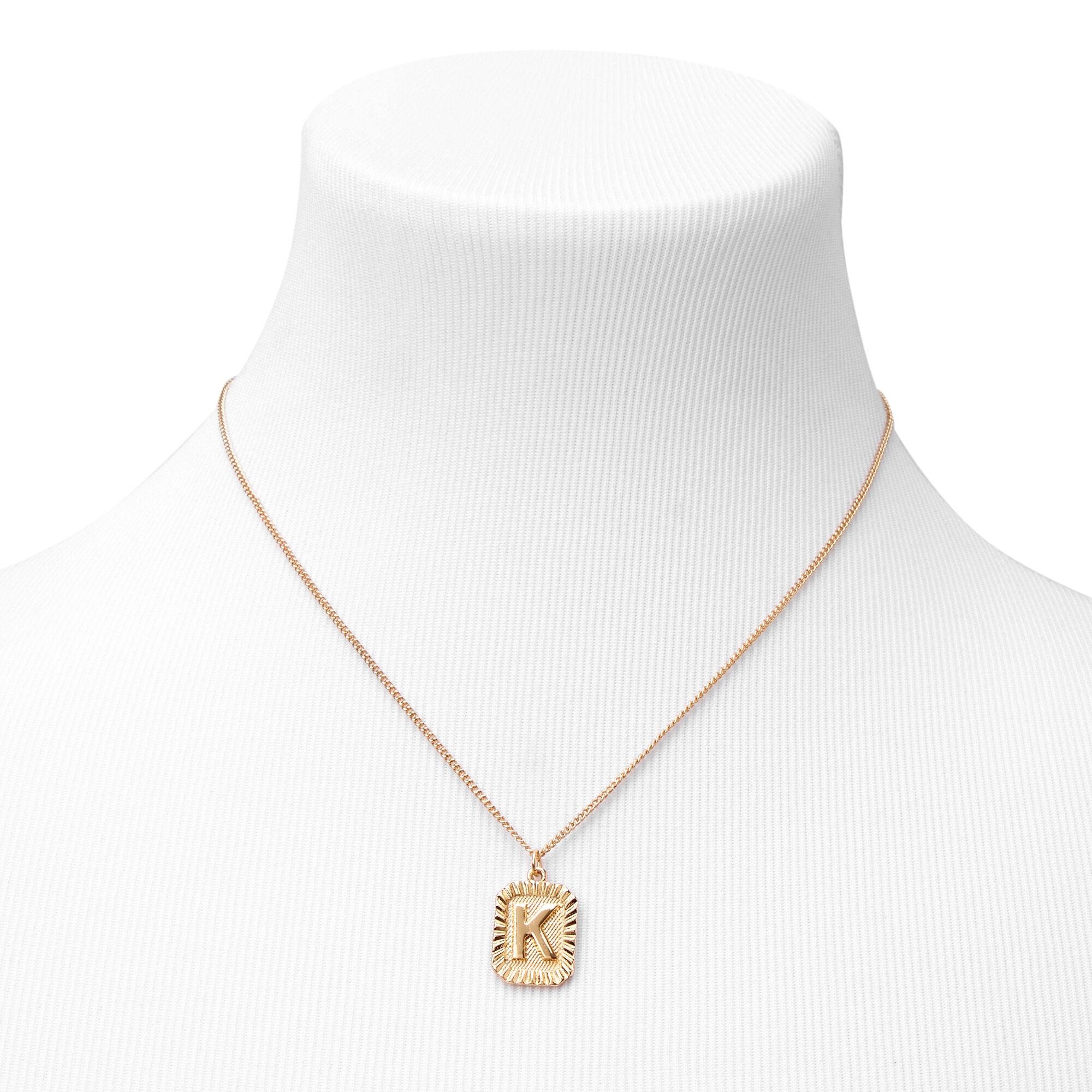 RAISED INITIAL PENDANT NECKLACE | Kittsona