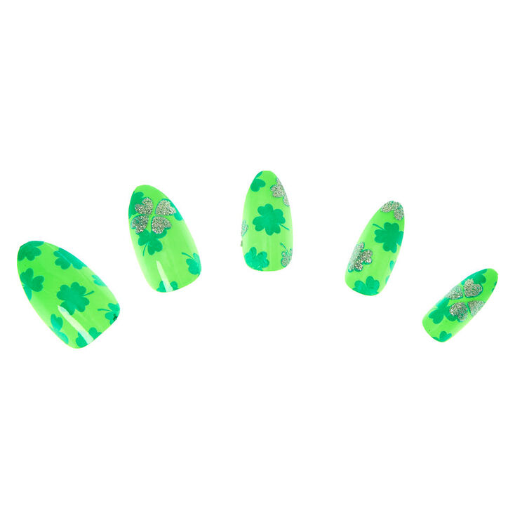 Shamrock Stiletto Press On Faux Nail Set - Green, 24 Pack,
