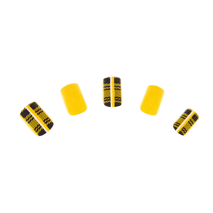 Plaid Faux Nail Set - Mustard, 24 Pack,
