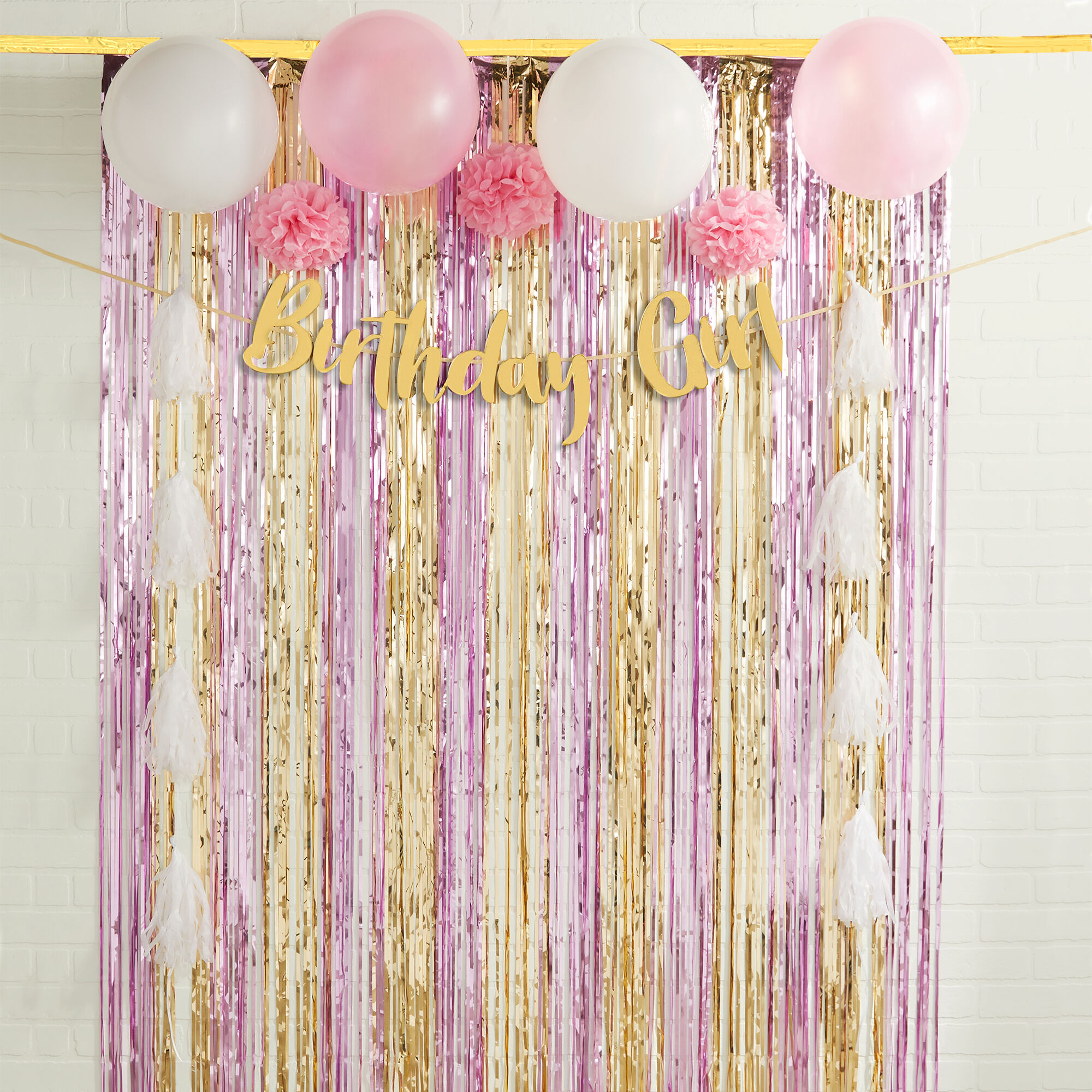 Streamer wall shop