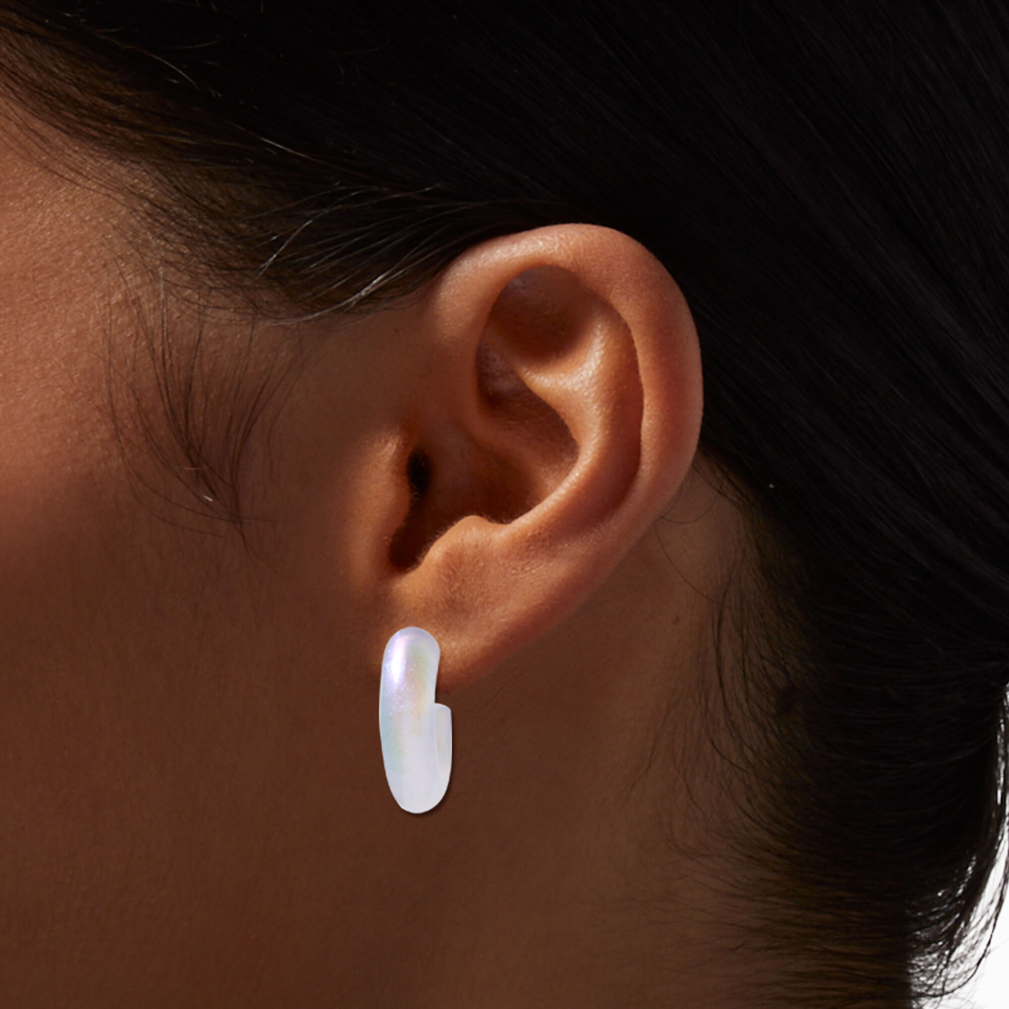 Resin hoops top