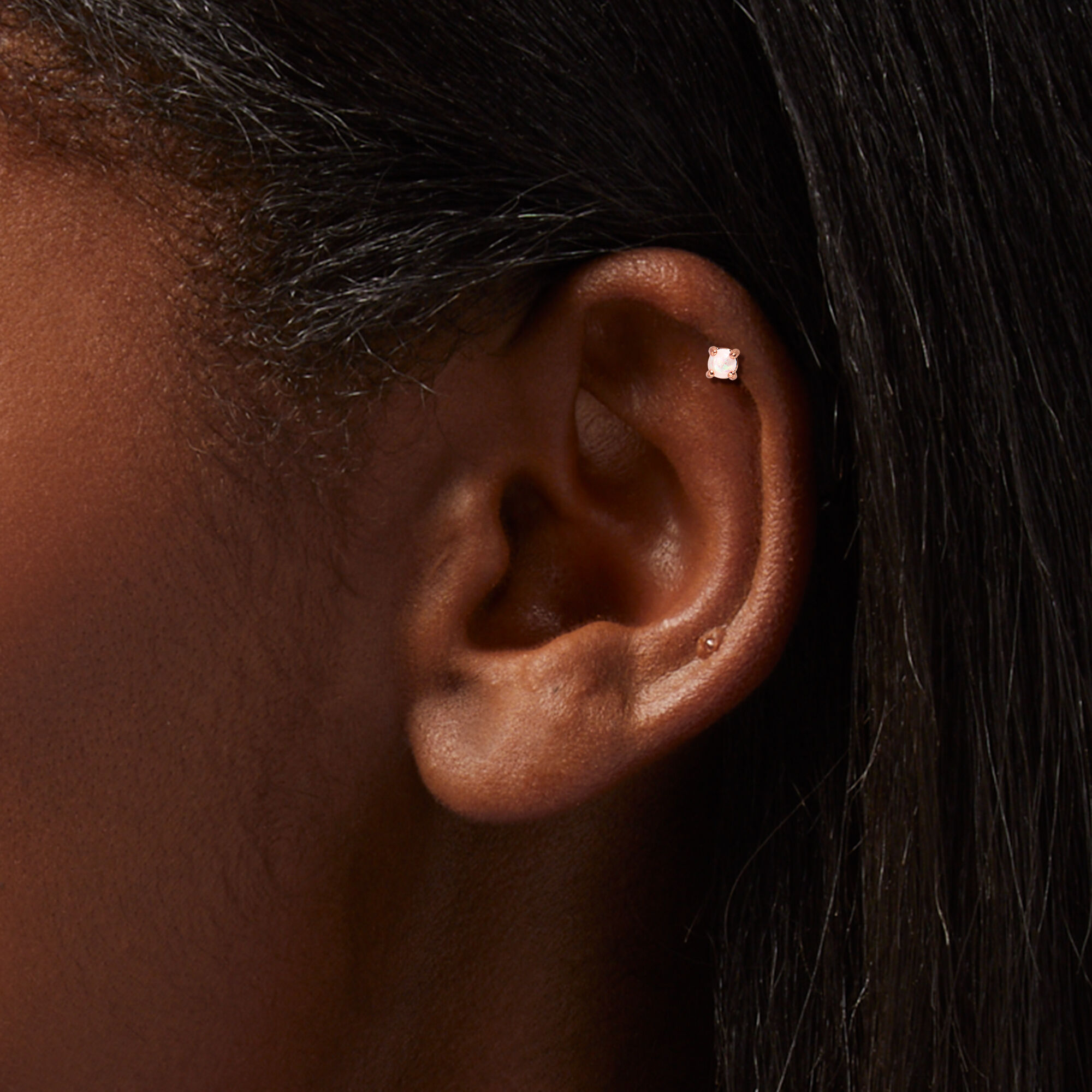The Piercings Trends of the 2000s Are Returning With a Vengeance in 2022 —  See Photos | Allure