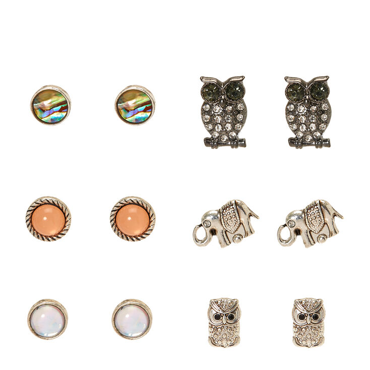 Mystical Owl Motif Stud Earrings,
