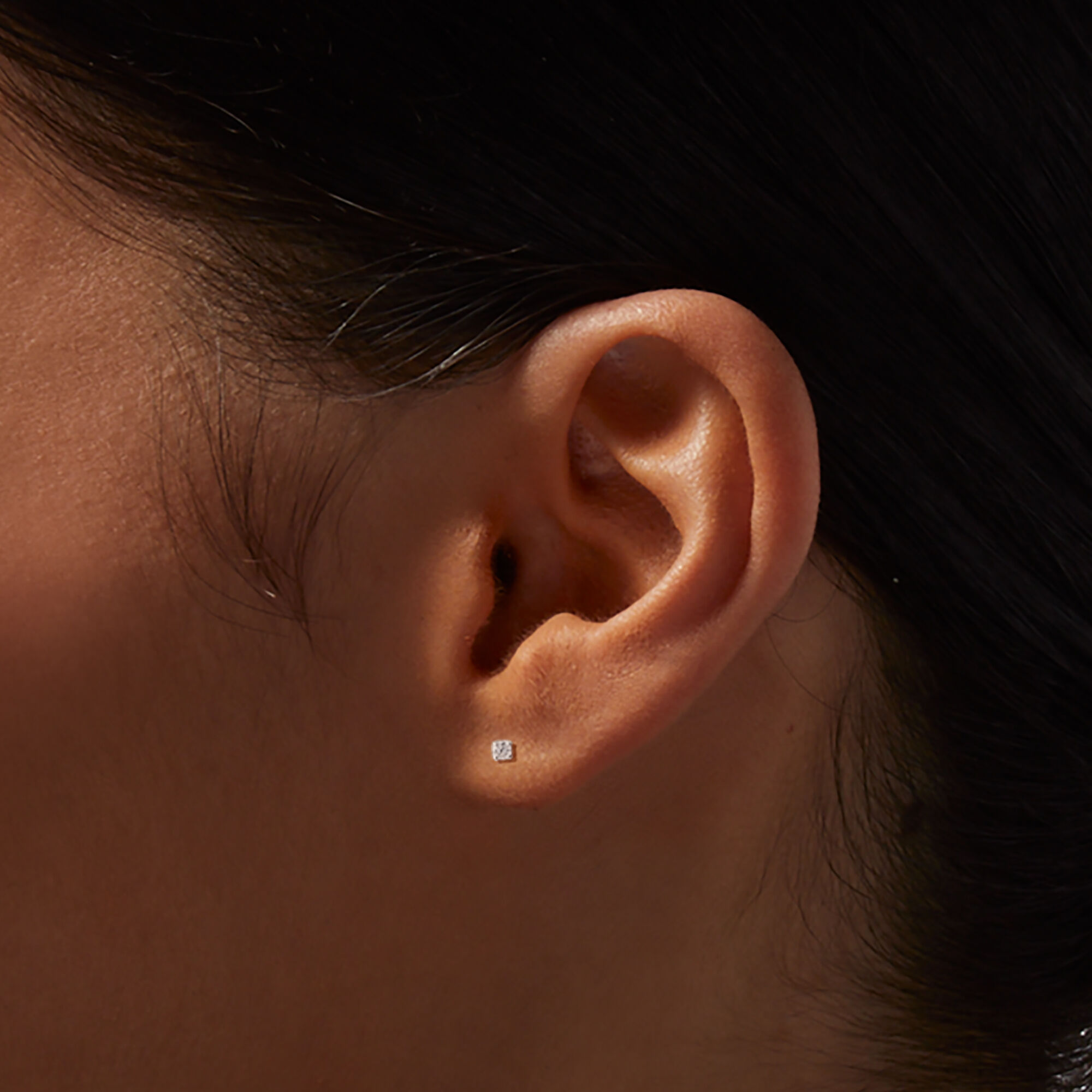 3mm diamond store stud earrings