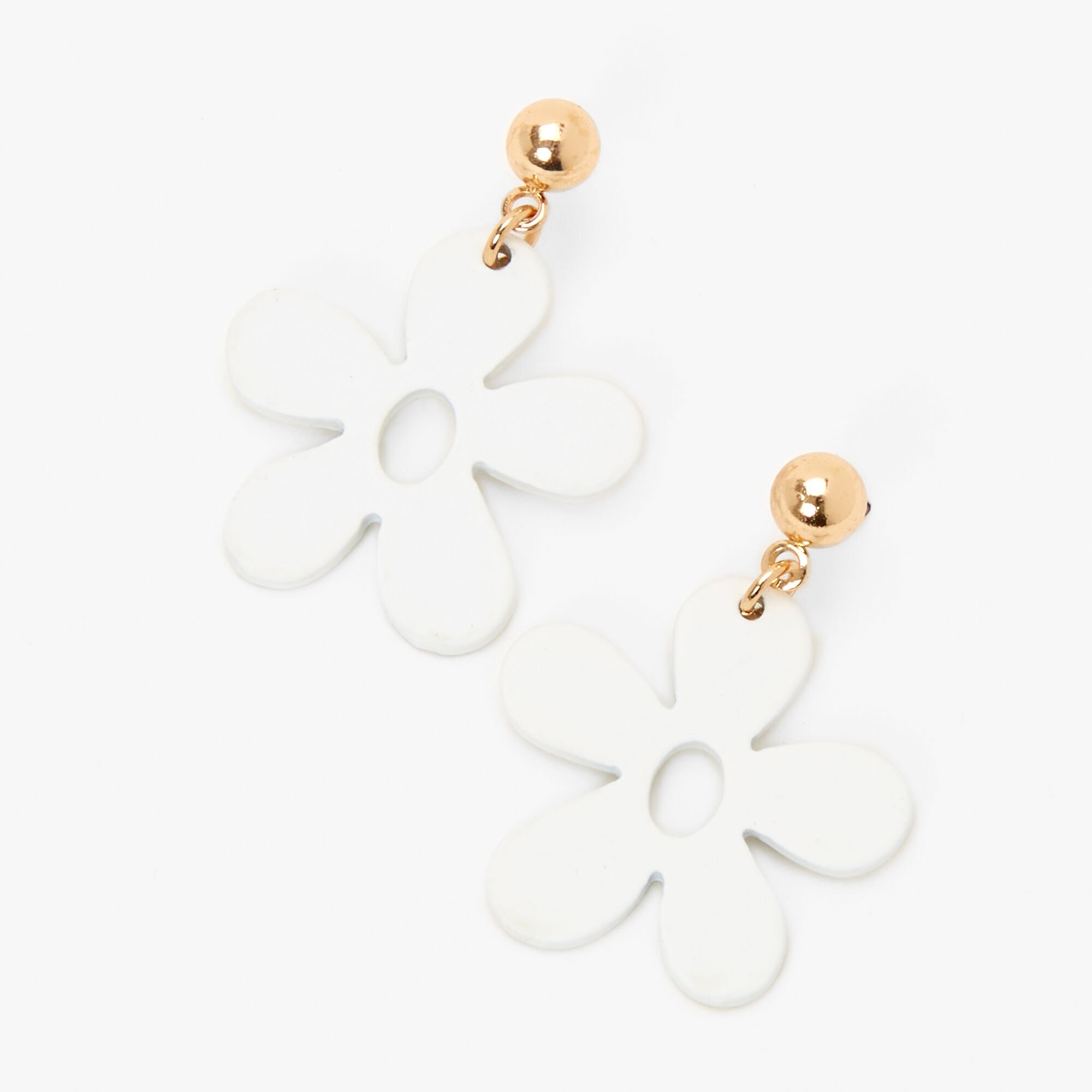 White daisy deals earrings