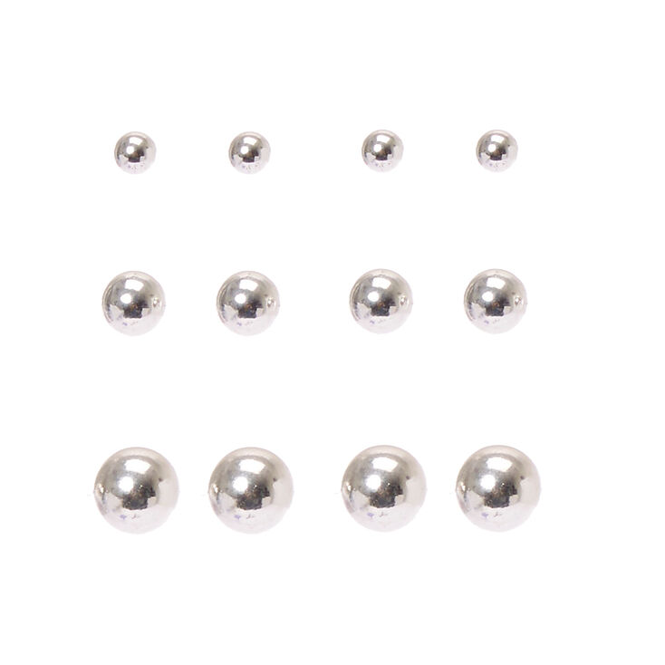 Graduated Silver Ball Stud Earrings,