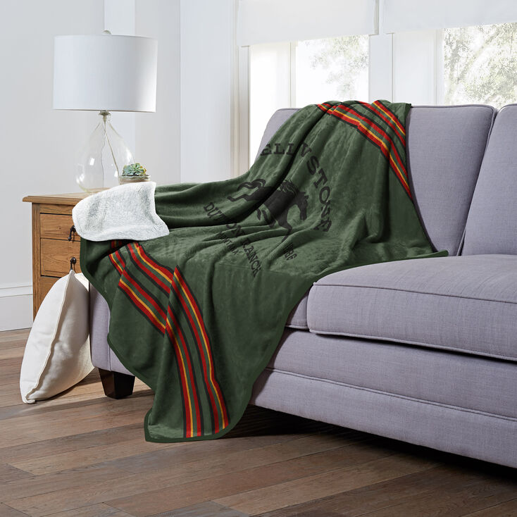 Yellowstone Dutton Ranch Silk Touch Throw Blanket &#40;ds&#41;,
