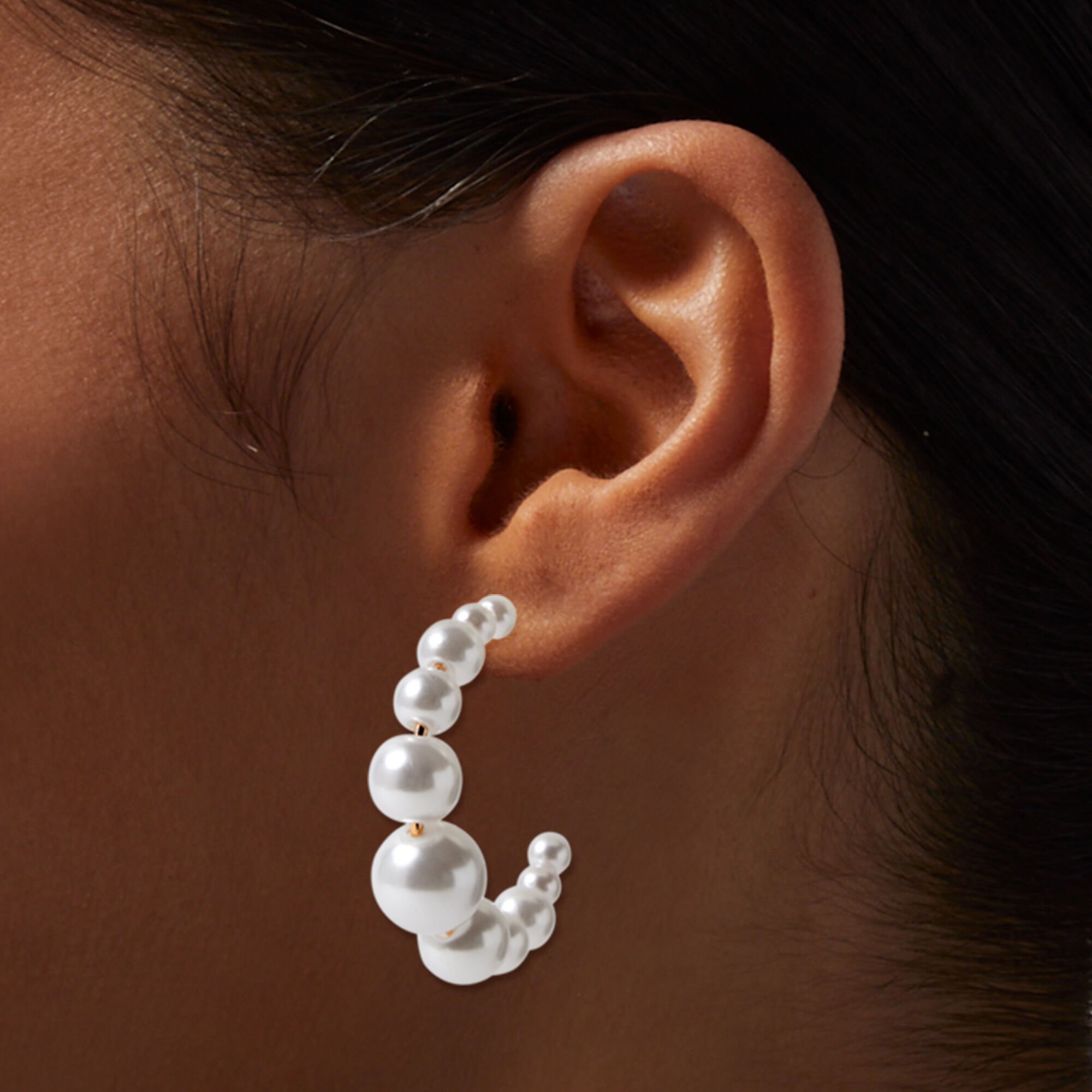 Mean Girls x ICING Graduated Pearl Hoop Earrings Icing US