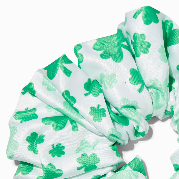 St. Patrick&#39;s Day Shamrocks Giant Hair Scrunchie,