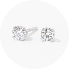 traditional genuine diamond studs